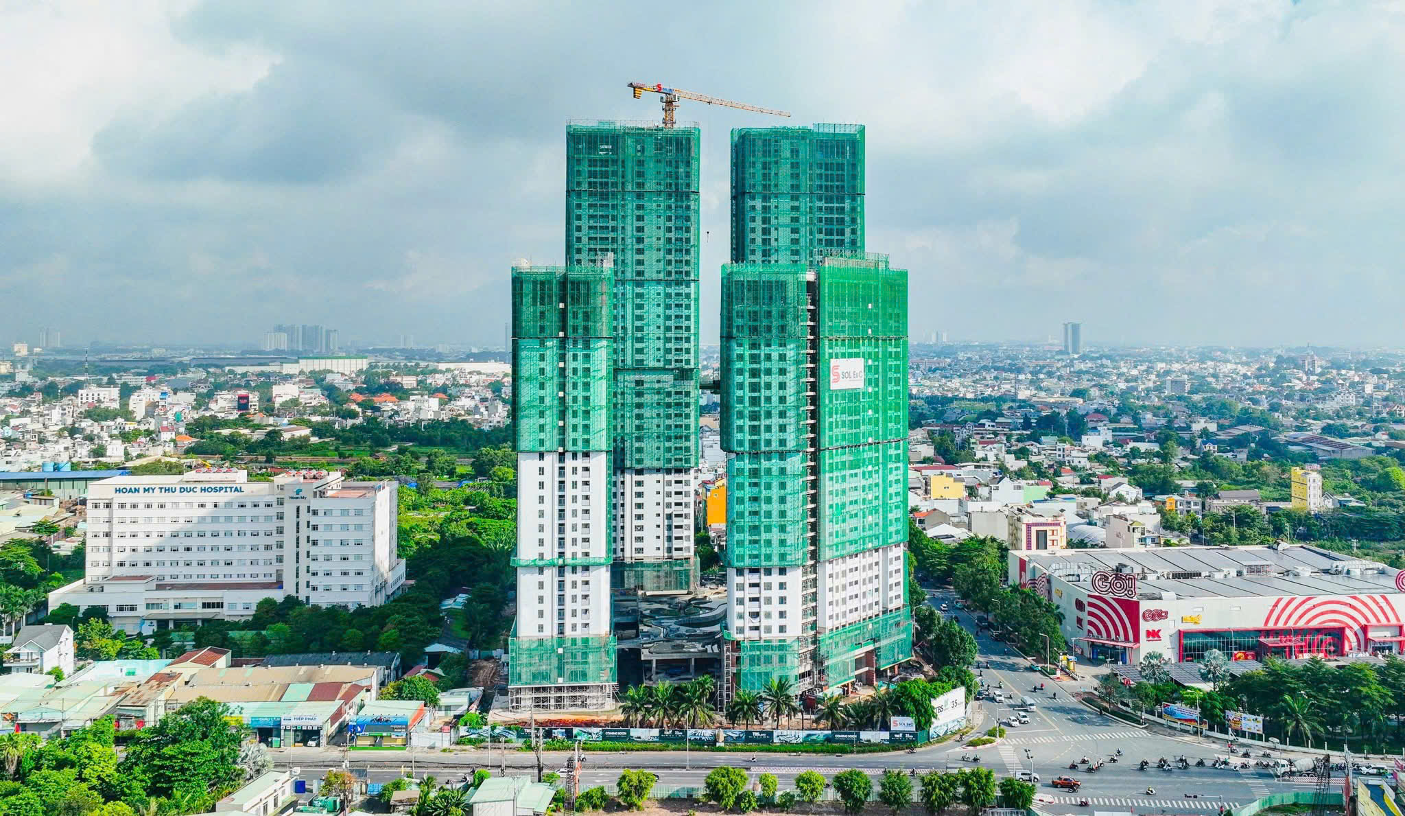 Tiện Độ G SKYLINE HOMES